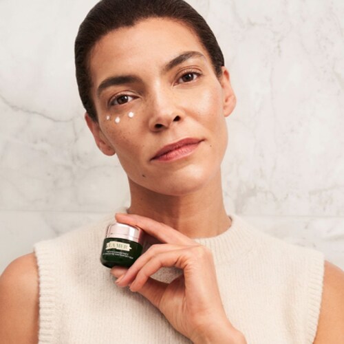 LOOKS VON LA MER
